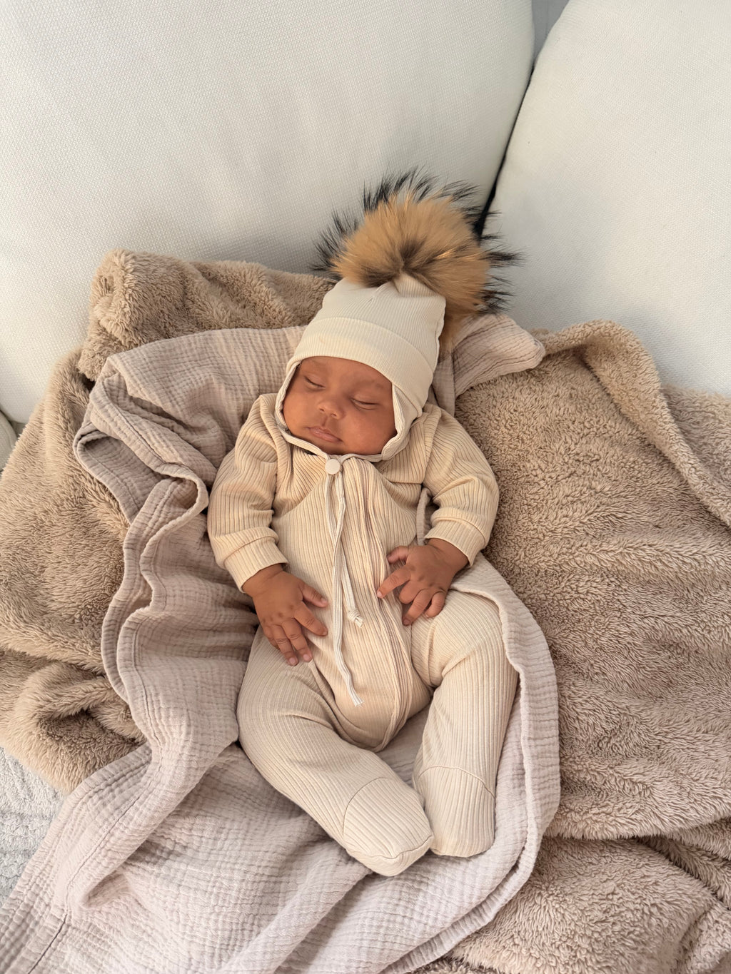 Double-Layer Organic Cotton Beanie Interchangeable Pom Newborn ''Beige''